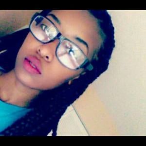 Meet your Posher, Daphney